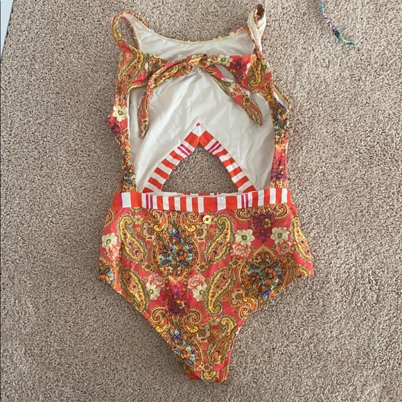 Orange Paisley One-Piece w/cutouts & open back! - Picture 5 of 6